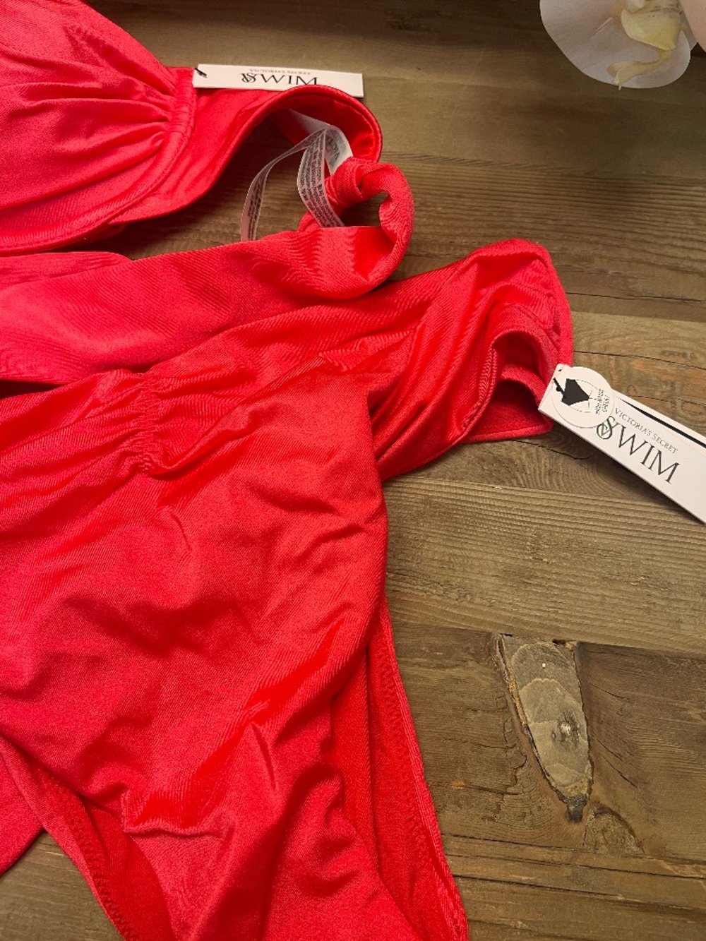 Victoria's Secret Twist Vibrant Push-Up Bikini Swim Twist Set Red NWT Beach Pool - Picture 3 of 8